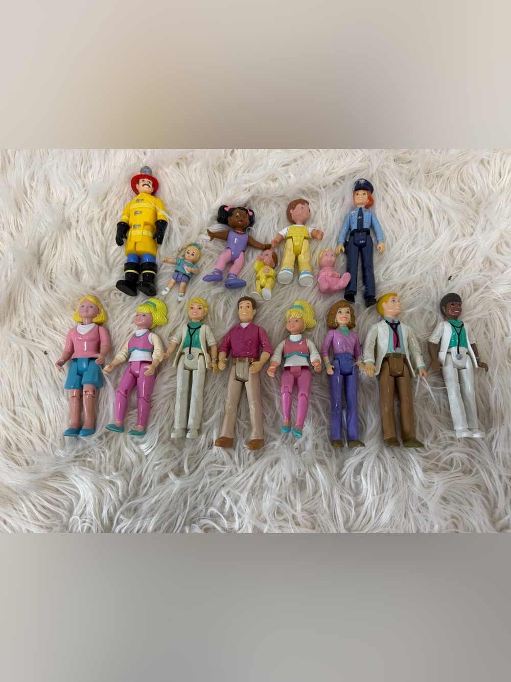 VINTAGE 1990s Playskool Loving Family Dollhouse Figures -